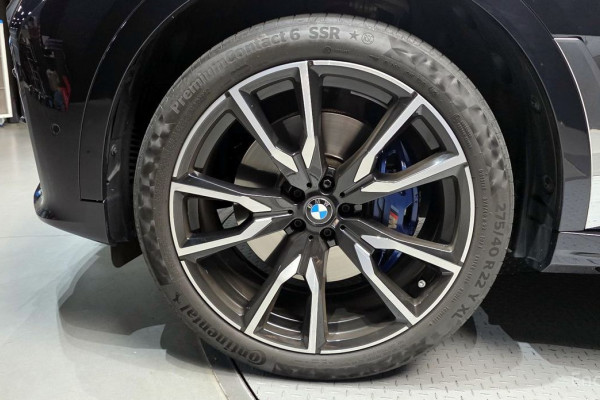 2022 BMW X7 с пробегом 42 544 км