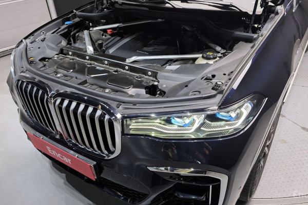 2022 BMW X7 с пробегом 42 544 км