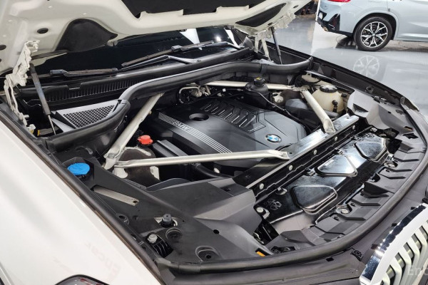 2022 BMW X7 с пробегом 75 645 км