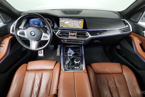 2022 BMW X7 с пробегом 75 645 км