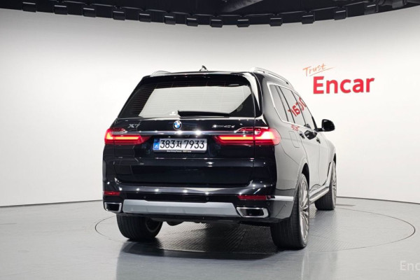 2022 BMW X7 с пробегом 50 908 км