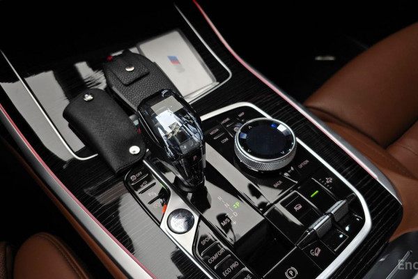 2022 BMW X7 с пробегом 42 544 км