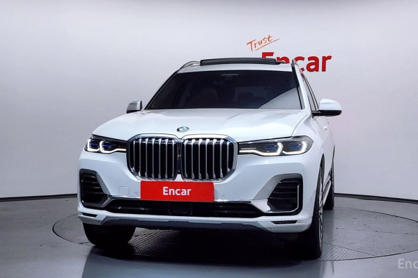 2022 BMW X7 с пробегом 37 332 км