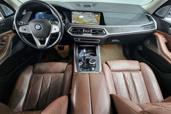 2022 BMW X7 с пробегом 37 332 км