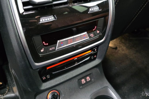 2022 BMW X7 с пробегом 45 061 км