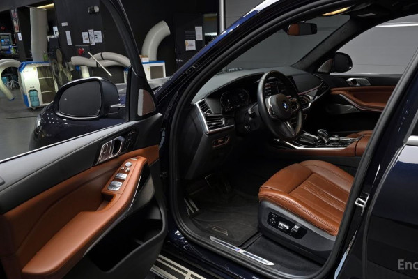 2022 BMW X7 с пробегом 42 544 км