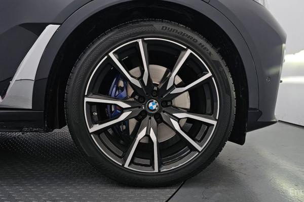 2022 BMW X7 с пробегом 109 377 км