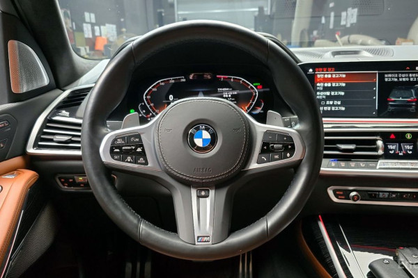 2022 BMW X7 с пробегом 42 544 км