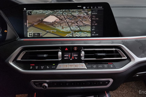 2022 BMW X7 с пробегом 37 332 км