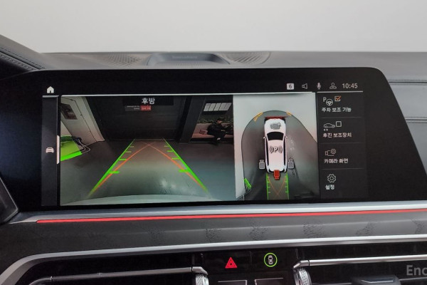 2022 BMW X7 с пробегом 37 332 км