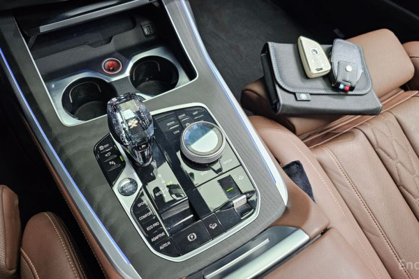 2022 BMW X7 с пробегом 50 908 км