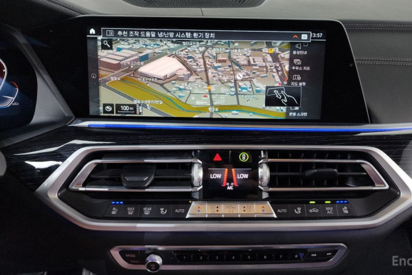 2022 BMW X7 с пробегом 75 645 км