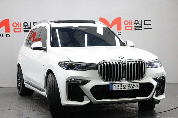 2022 BMW X7 с пробегом 58 100 км