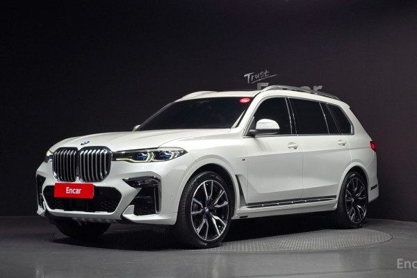 2022 BMW X7 с пробегом 71 678 км