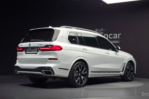 2022 BMW X7 с пробегом 71 678 км