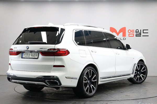 2022 BMW X7 с пробегом 58 100 км