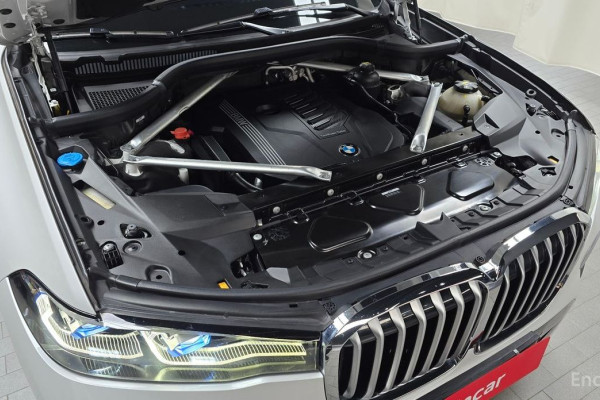 2022 BMW X7 с пробегом 71 678 км