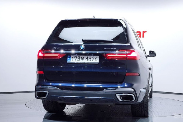 2022 BMW X7 с пробегом 72 361 км
