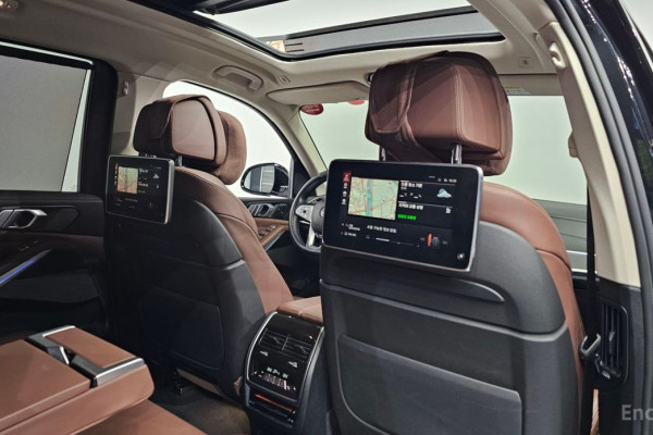 2022 BMW X7 с пробегом 50 908 км