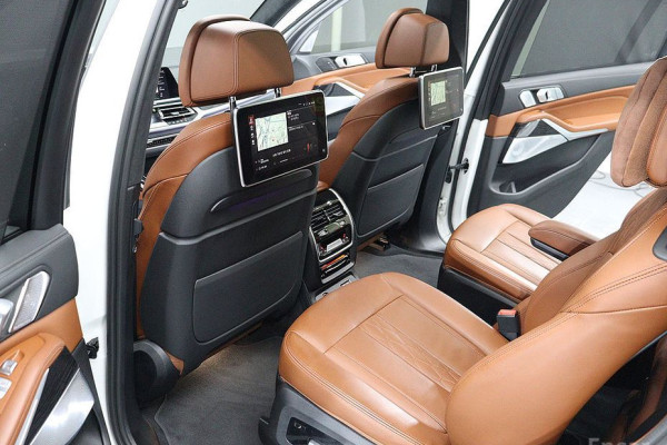 2022 BMW X7 с пробегом 58 100 км