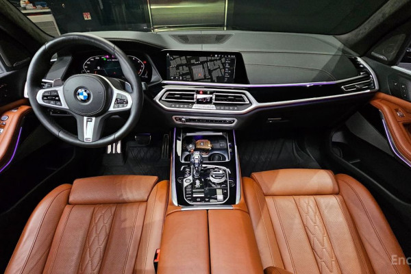 2022 BMW X7 с пробегом 32 640 км