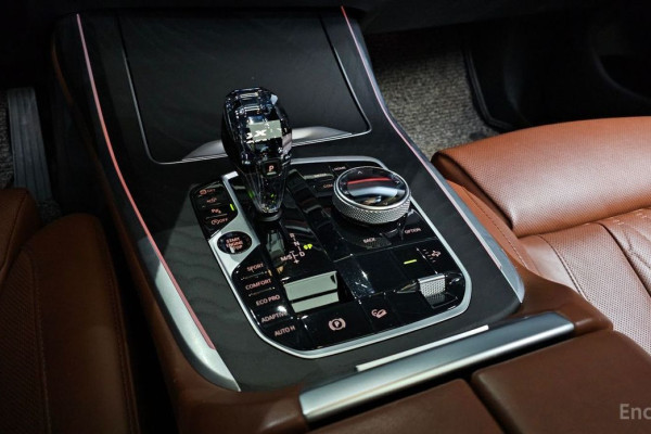 2022 BMW X7 с пробегом 113 857 км