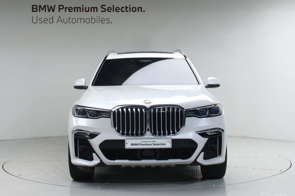 2022 BMW X7 с пробегом 134 623 км