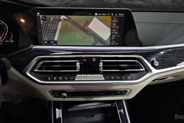 2022 BMW X7 с пробегом 79 809 км