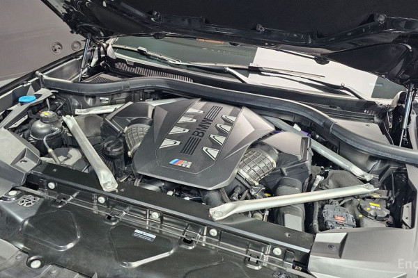 2022 BMW X7 с пробегом 46 755 км