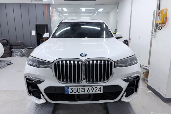 2022 BMW X7 с пробегом 101 083 км
