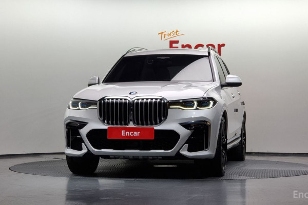 2022 BMW X7 с пробегом 53 441 км