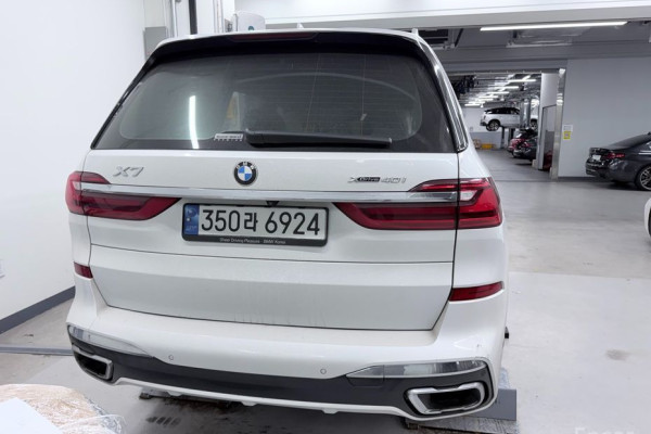2022 BMW X7 с пробегом 101 083 км