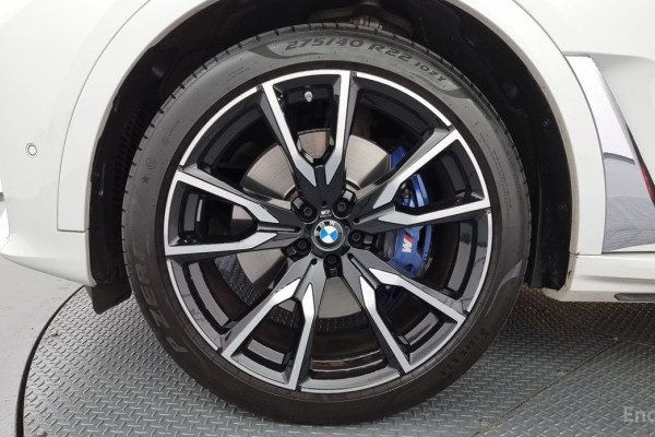 2022 BMW X7 с пробегом 53 441 км