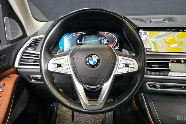 2022 BMW X7 с пробегом 113 857 км