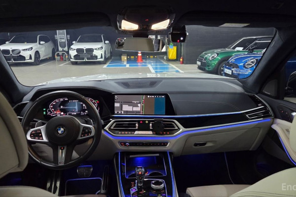 2022 BMW X7 с пробегом 44 400 км