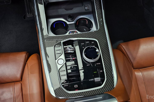 2022 BMW X7 с пробегом 46 755 км