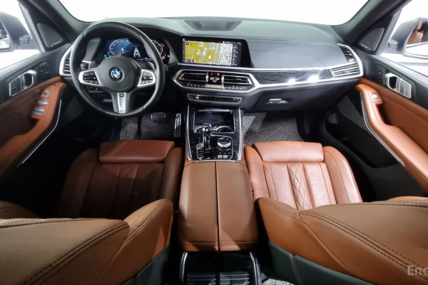 2022 BMW X7 с пробегом 53 441 км