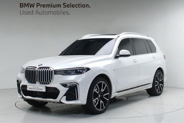 2022 BMW X7 с пробегом 134 623 км