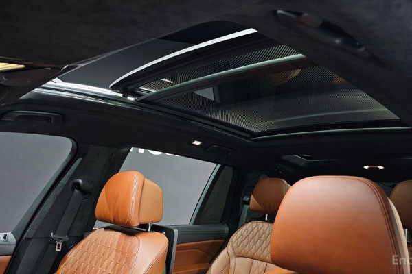 2022 BMW X7 с пробегом 32 640 км