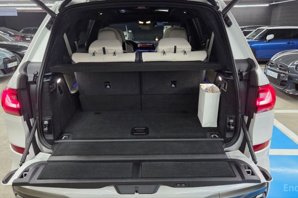 2022 BMW X7 с пробегом 44 400 км