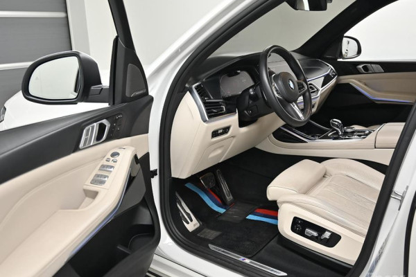 2022 BMW X7 с пробегом 134 623 км