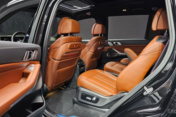 2022 BMW X7 с пробегом 46 755 км