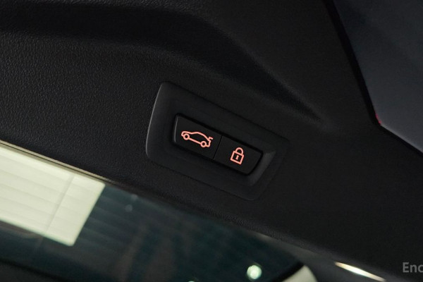 2022 BMW X7 с пробегом 32 640 км