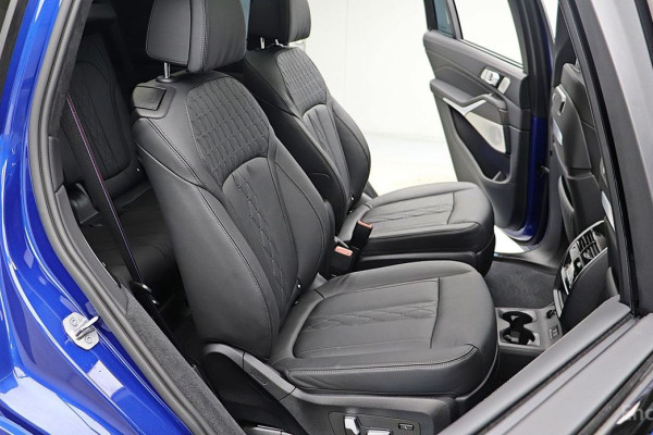 2022 BMW X7 с пробегом 36 858 км