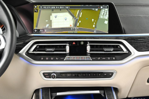 2022 BMW X7 с пробегом 134 623 км