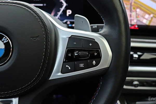 2022 BMW X7 с пробегом 36 858 км