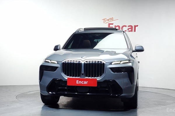 2022 BMW X7 с пробегом 64 132 км