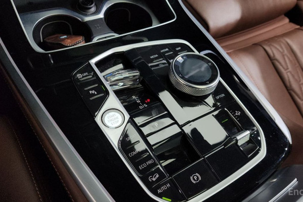 2022 BMW X7 с пробегом 64 132 км