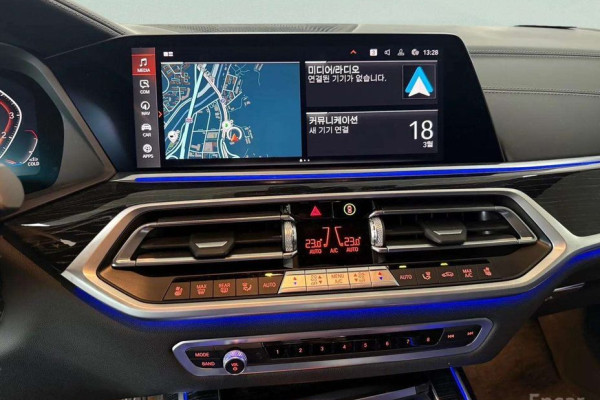 2022 BMW X7 с пробегом 31 086 км