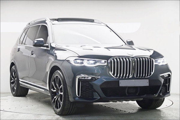 2022 BMW X7 с пробегом 26 514 км